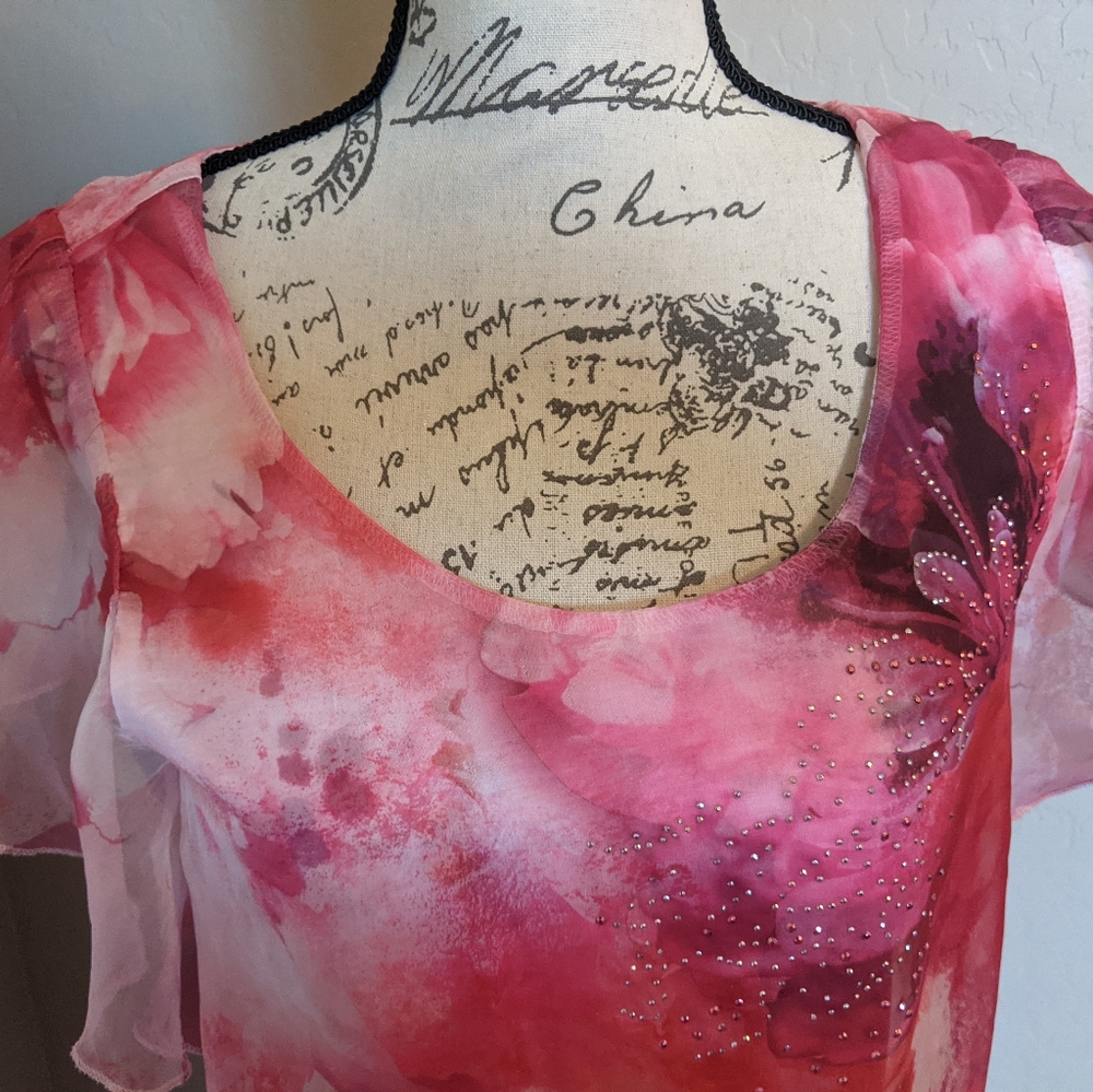 Floral Asymmetr Sheer Flow Blouse w/ Attached Solid Shirt Underneath by OneWorld - Picture 3 of 6